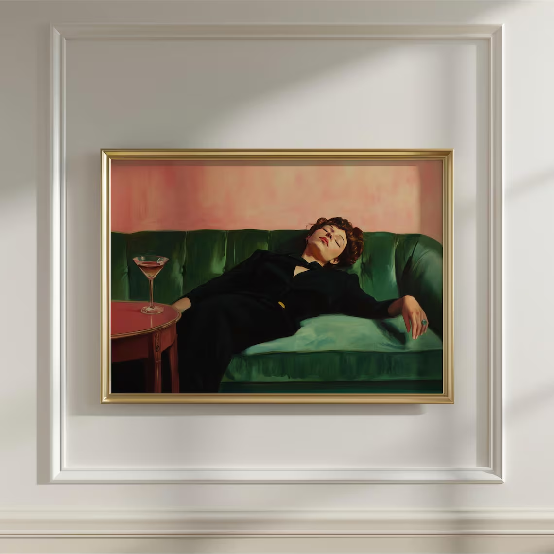Photography Art - Mujer en el sofá con Martini